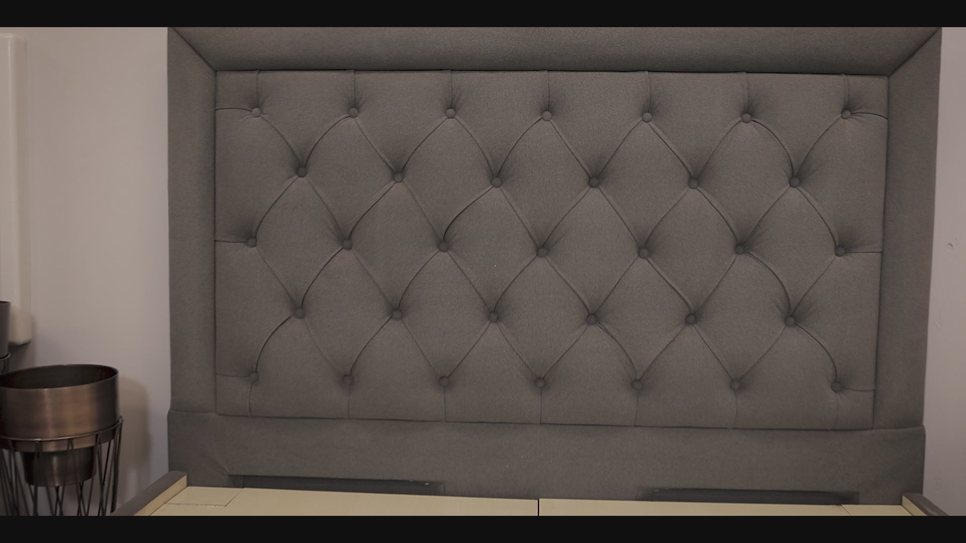 Diamond Tufted Upholstered Bed